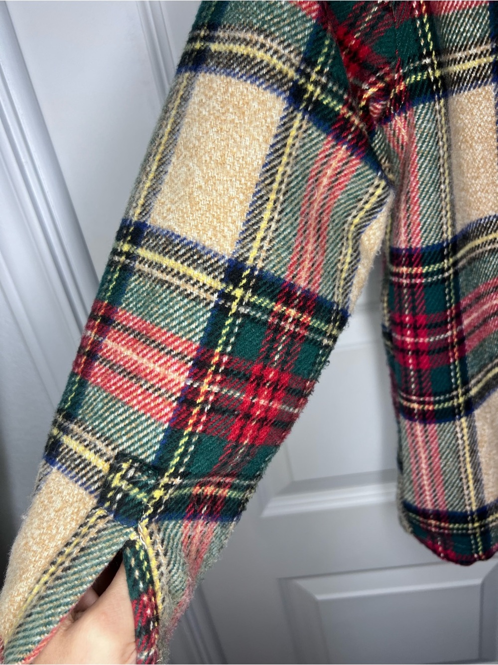 Scene & Heard Boys Sherpa-Lined Plaid Flannel Jacket Shacket | Size 10/12 - Picture 6 of 6